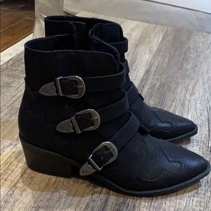Indigo rd. - black western booties